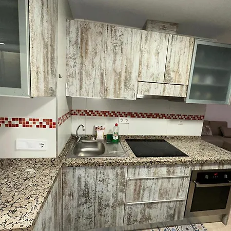 Apartment Loma - Wifi, Centro A 200 Metros, Playa A 850 Metros, Nuevo, Tiendas A Menos De 5 Minutos